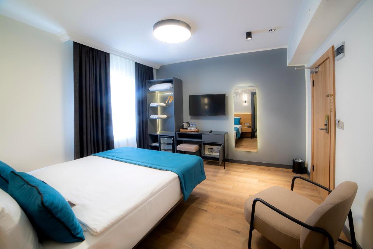 Barin Hotel Истанбул Екстериор снимка