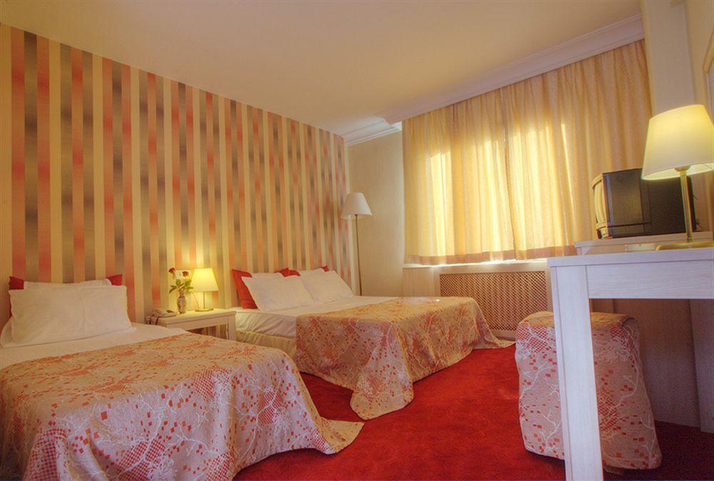 Barin Hotel Истанбул Екстериор снимка