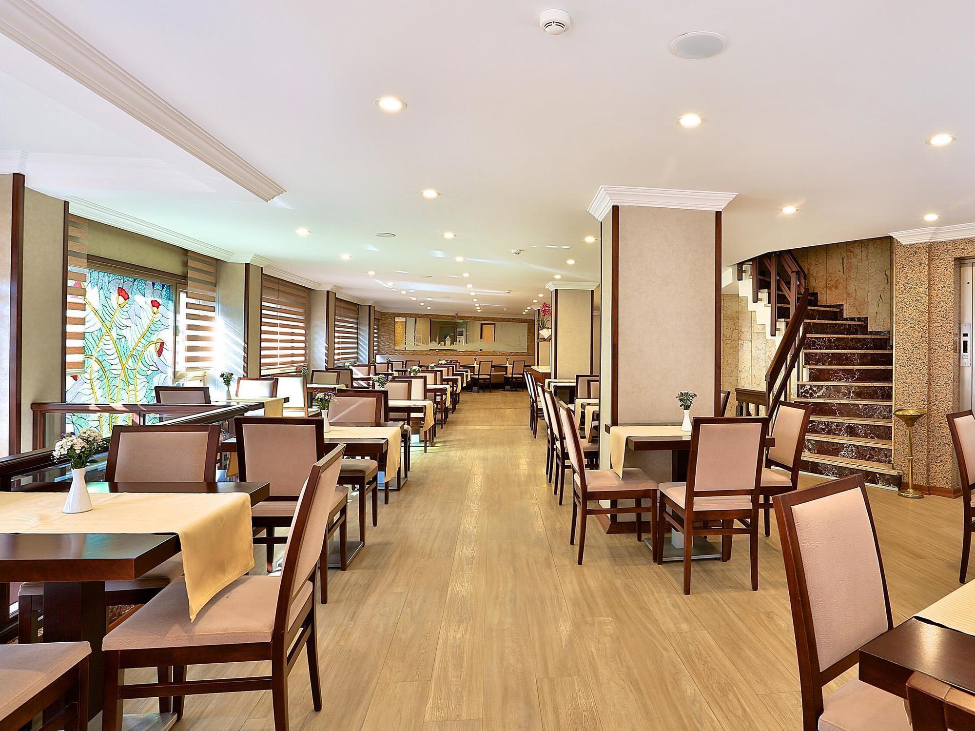 Barin Hotel Истанбул Екстериор снимка
